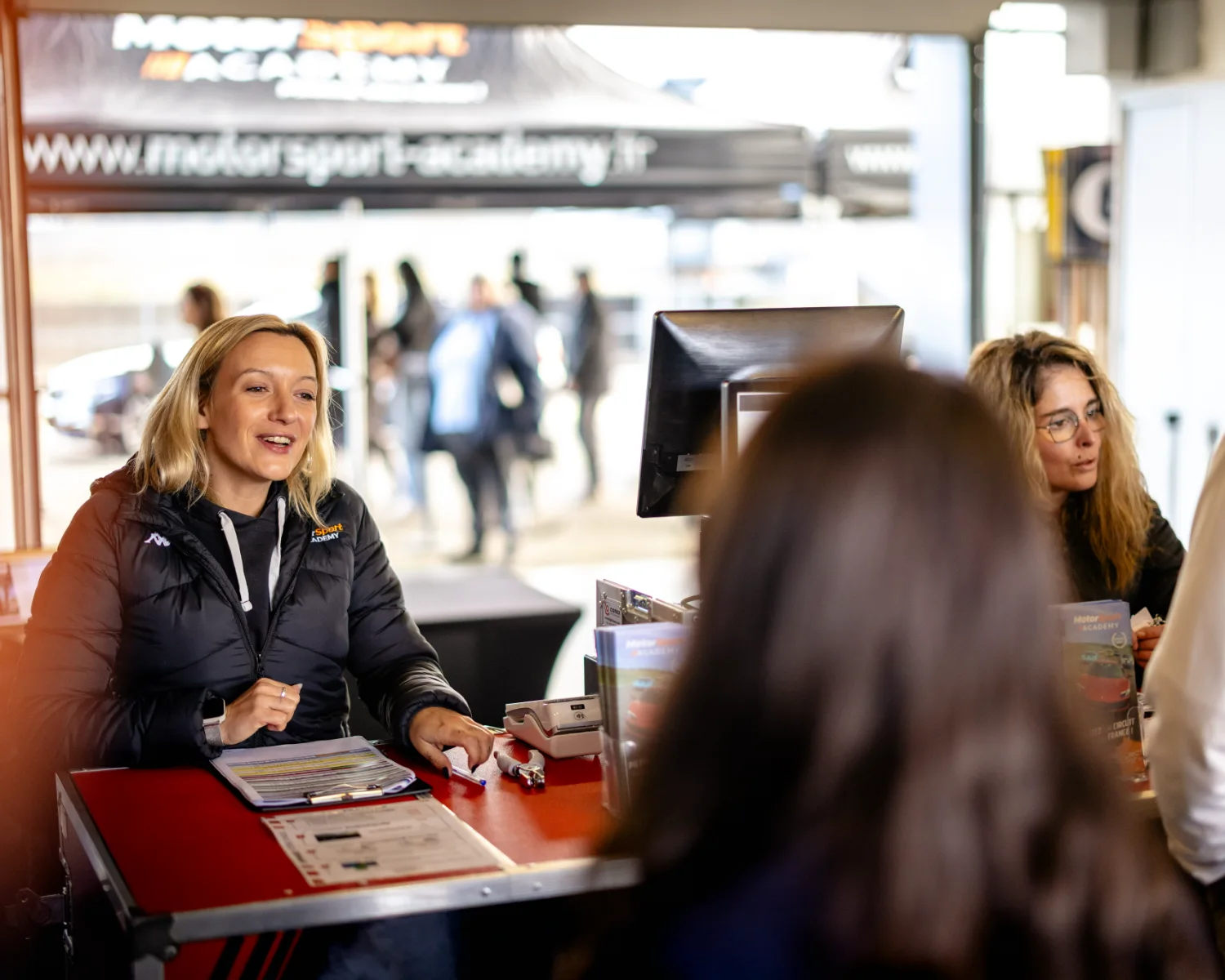 Accueil Motorsport Academy sur circuit