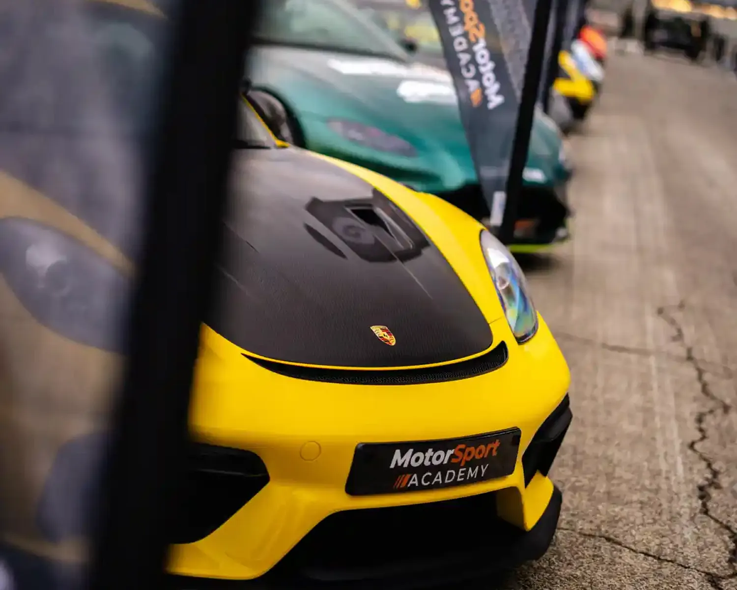 Stage de pilotage sur circuit, Montpellier, Porsche GT4RS, Aston Martin Vantage