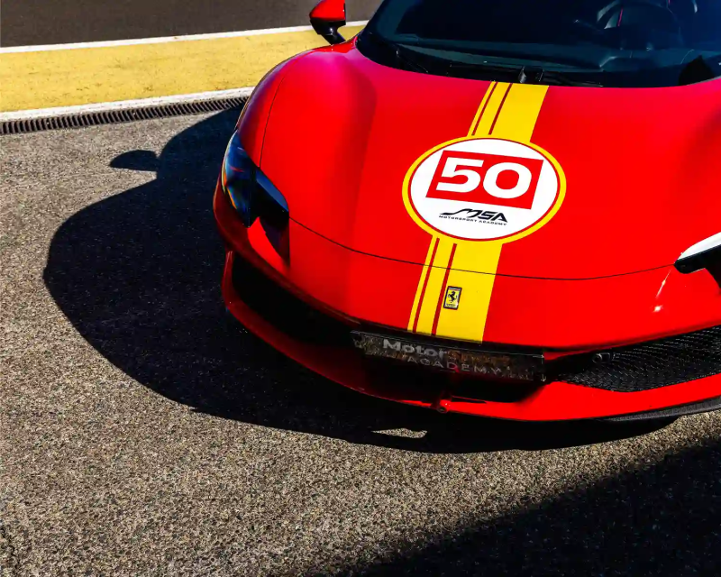 Stage de pilotage sur circuit, Bourges, Ferrari 296GTB
