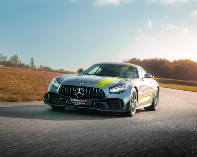 Stage de pilotage sur circuit Orléans, Mercedes AMG GTR PRO