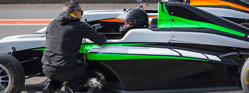 Pilotage monoplace F4