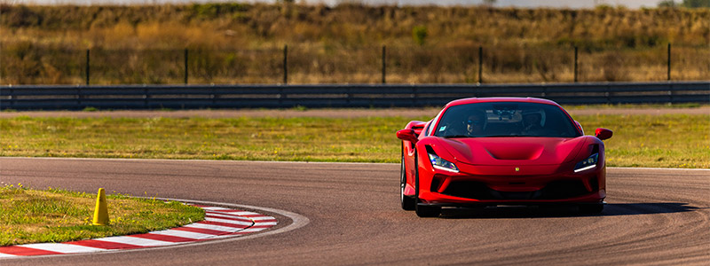 Stage de pilotage Ferrari Dijon Prenois