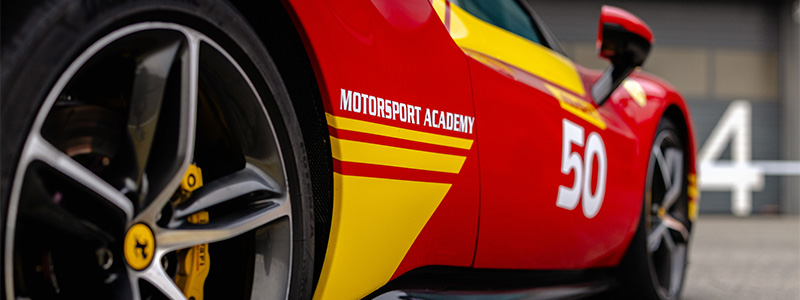 Stage de pilotage Ferrari Le Luc