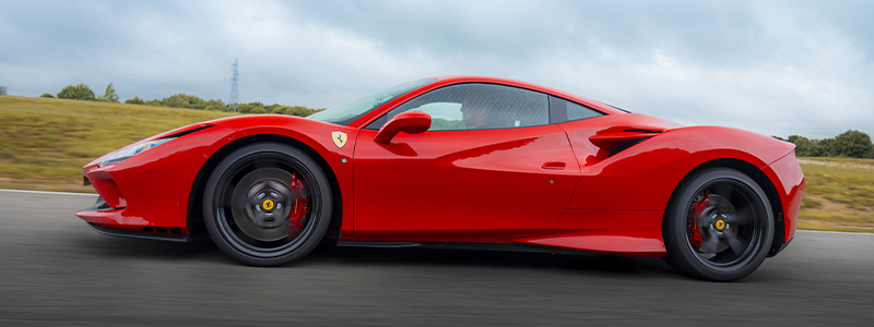 Pilotage en Ferrari sur le circuit Paul Armagnac