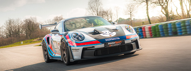 Stage de pilotage Porsche Martini à Lyon
