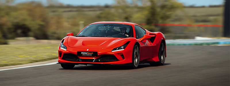 Stage de pilotage Ferrari F8 Tributo à Lyon