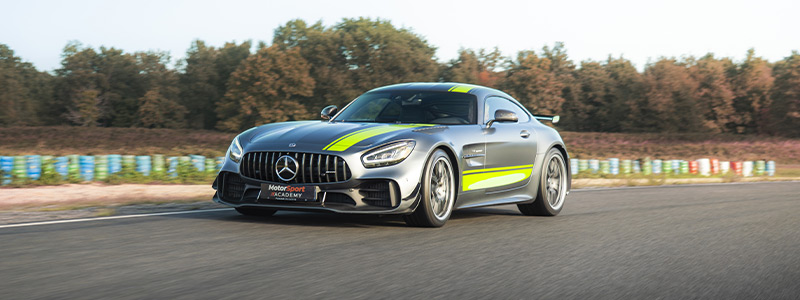 Stage de pilotage en Mercedes