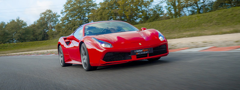 Stage de pilotage Ferrari Vaison Piste