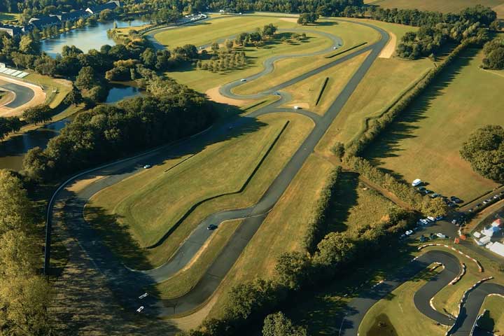 Circuit Loheac - vue drone aérienne de la piste
