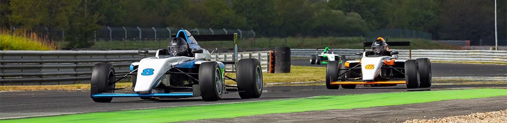Stage de pilotage Le Laquais Formule 4