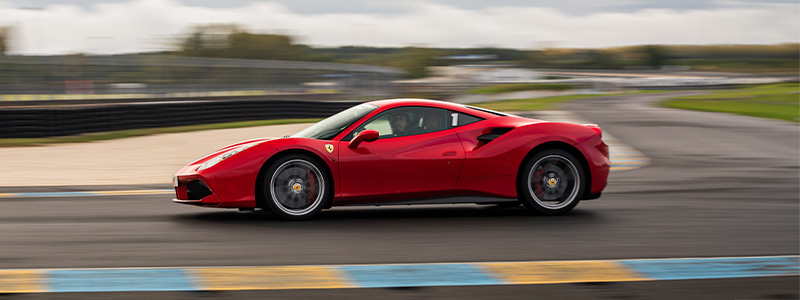 Stage de pilotage en Ferrari sur le circuit du Mans