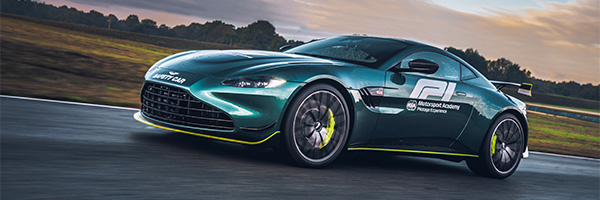 Cadeau pilotage Aston Martin coffret cadeau Prestige