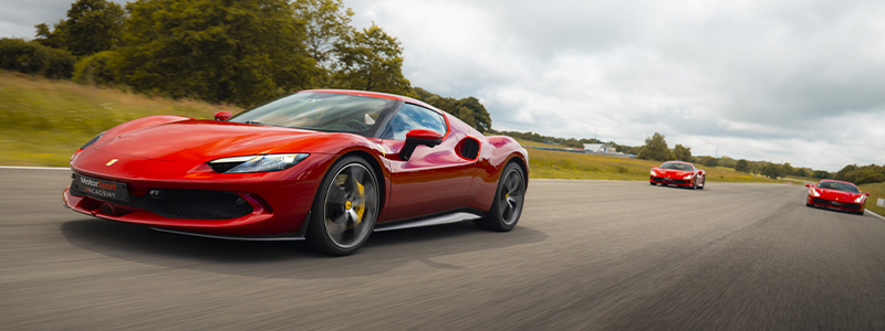 Stage de pilotage sur circuit en Ferrari 296 GTB