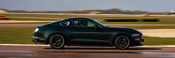 Cadeau pilotage Ford Mustang Coffret Excellence
