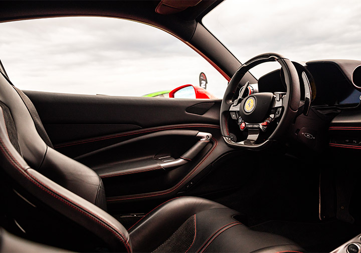 Place conducteur Ferrari F8 Tributo