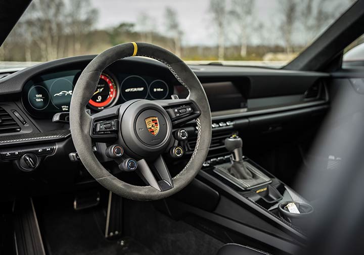 Intérieur de la Porsche 992 GT3 RS