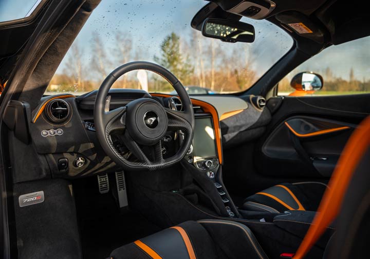 Intérieur de la McLaren 720S