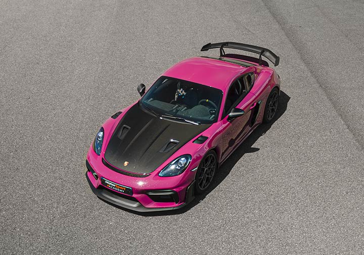 Porsche 718 Cayman GT4 RS de dessus