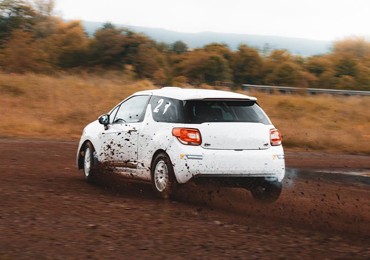 Stage de pilotage terre circuit d'Issoire en DS3
