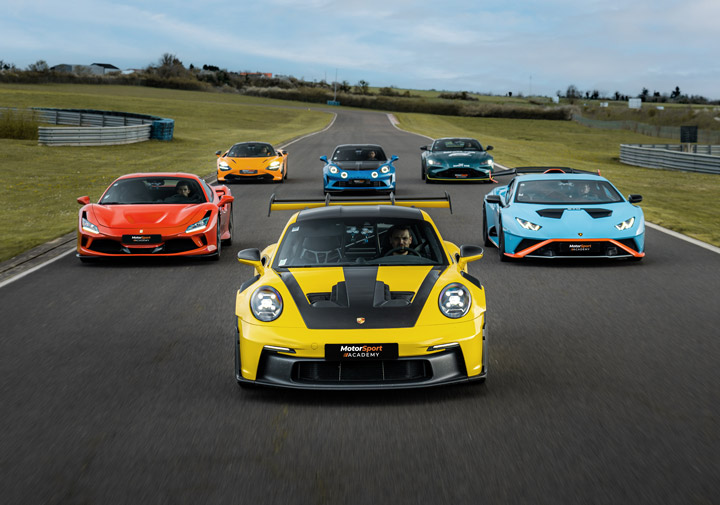 Conduire sur circuit un GT Porsche Alpine Aston Martin