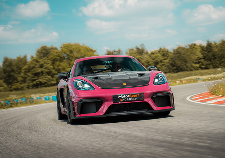 Stage de pilotage en Porsche sur le circuit du Luc