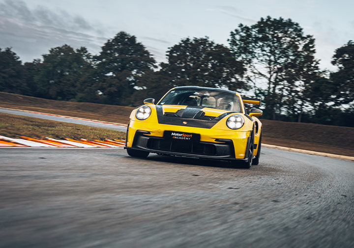 Stage de pilotage sur circuit Porsche