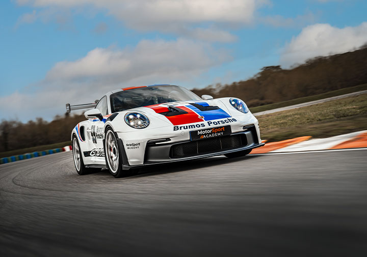 Stage de pilotage sur circuit Porsche