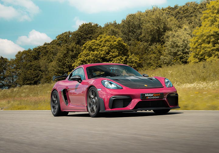 Stage de pilotage sur circuit Porsche GT4 RS