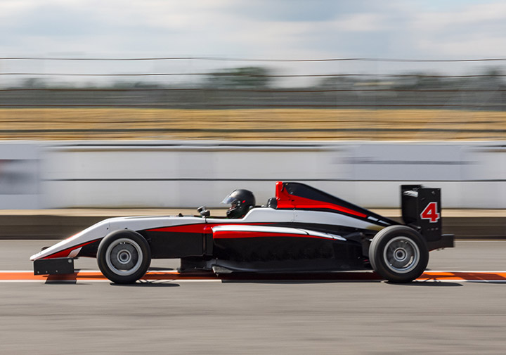 Formule 4 stage de pilotage sur circuit