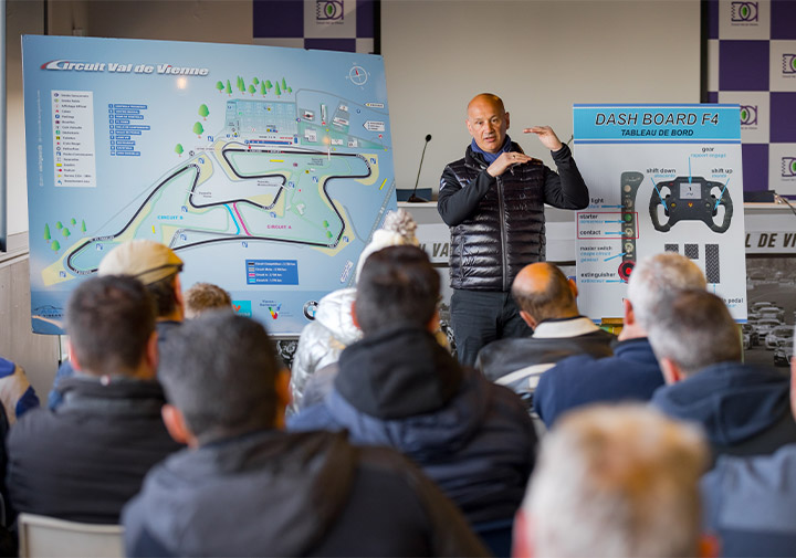 Apports théoriques du moniteur