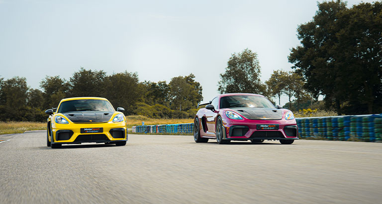 Stage perfectionnement en Porsche 718 Cayman GT4 RS sur le circuit Fay de Bretagne