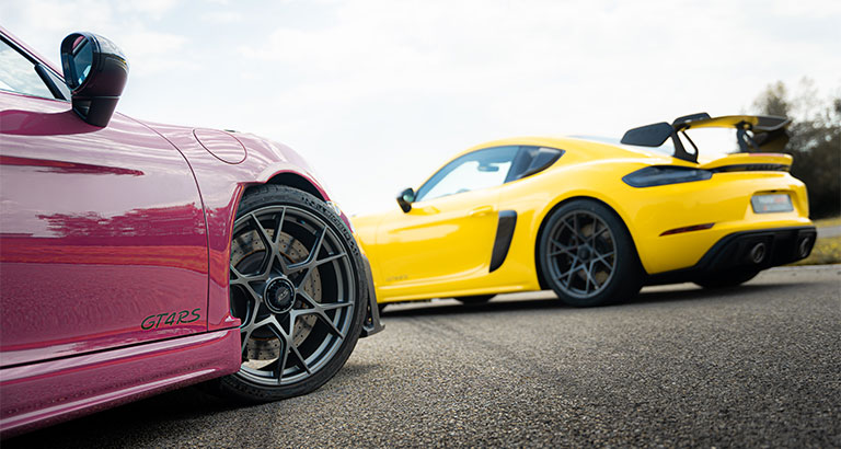 Stage perfectionnement en Porsche 718 Cayman GT4 RS sur le circuit Fay de Bretagne