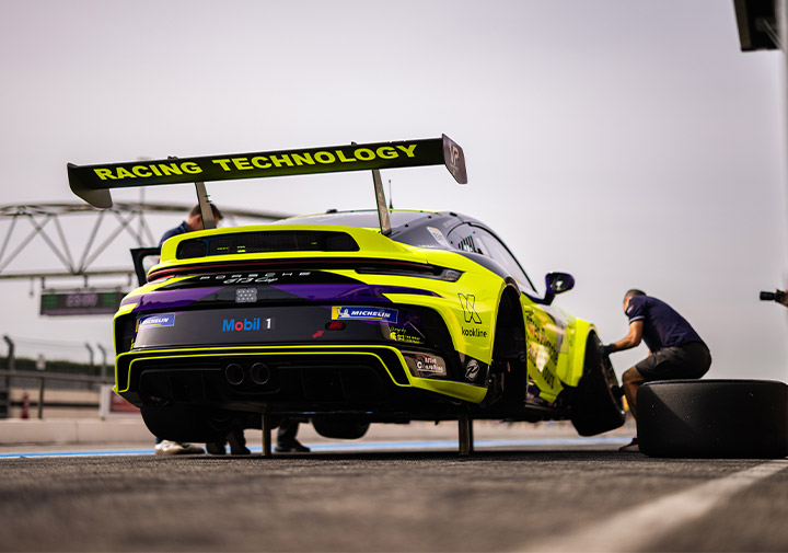 Changement de roues Porsche 992 Cup