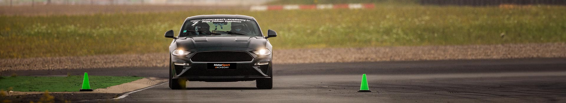 Ford Mustang Bullitt sur circuit