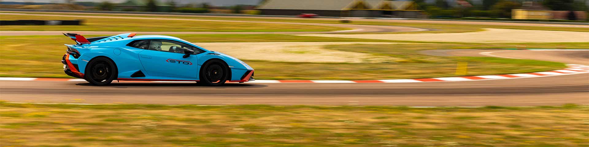 Stage de pilotage circuit Pouilly en Auxois en Lamborghini Huracán STO