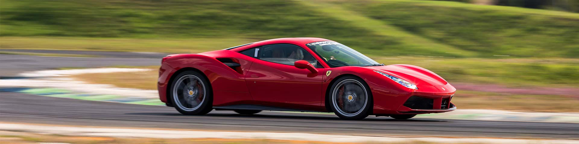 Stage de pilotage Charade en Ferrari