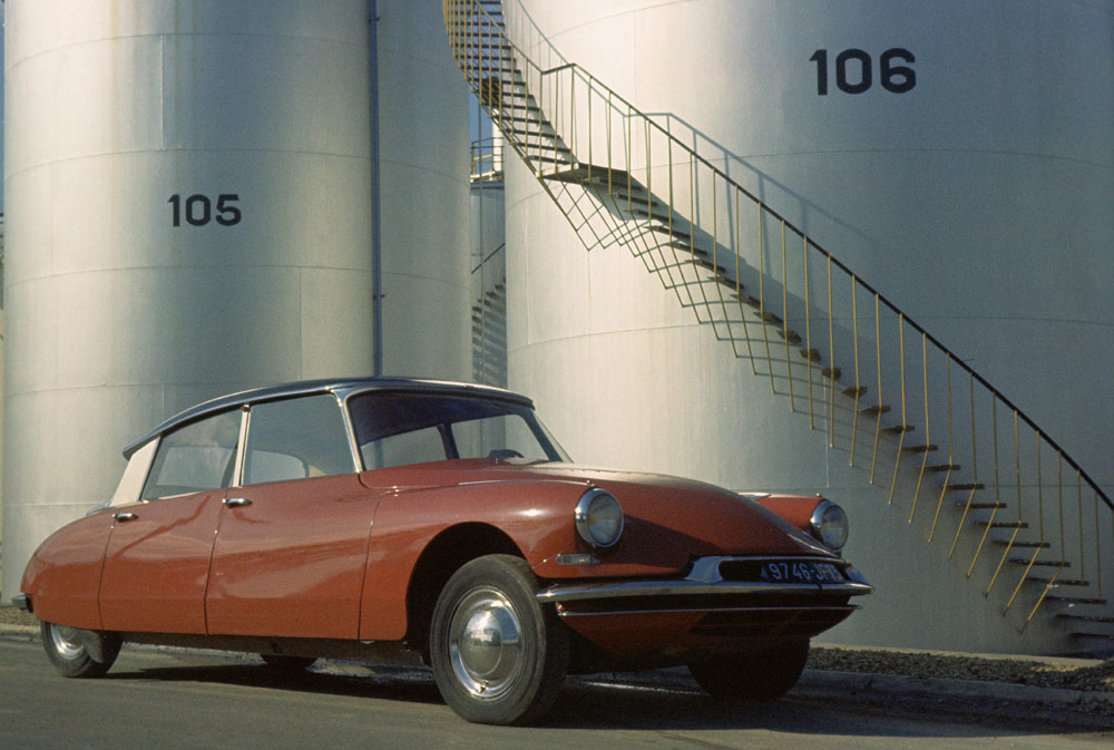 L'histoire de la voiture DS de Charles de Gaulle, pas si anodine !