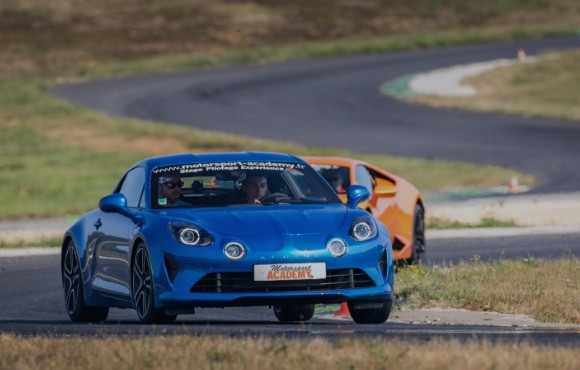 5 circuits automobiles à découvrir autour de Paris