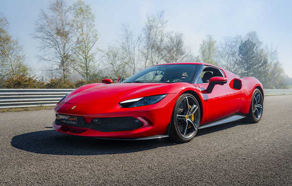 Stage de pilotage Ferrari sur le circuit Vaison Piste