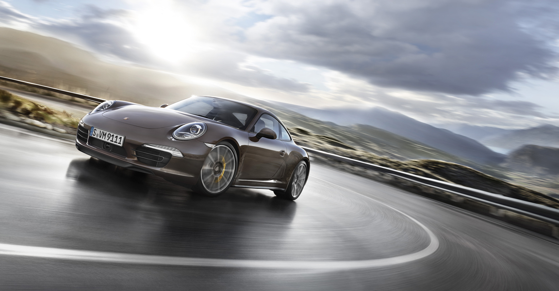 Piloter une Porsche sur circuit, la conduire sur la route avec sagesse