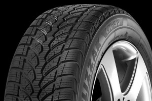 Bridgestone Blizzak LM-32